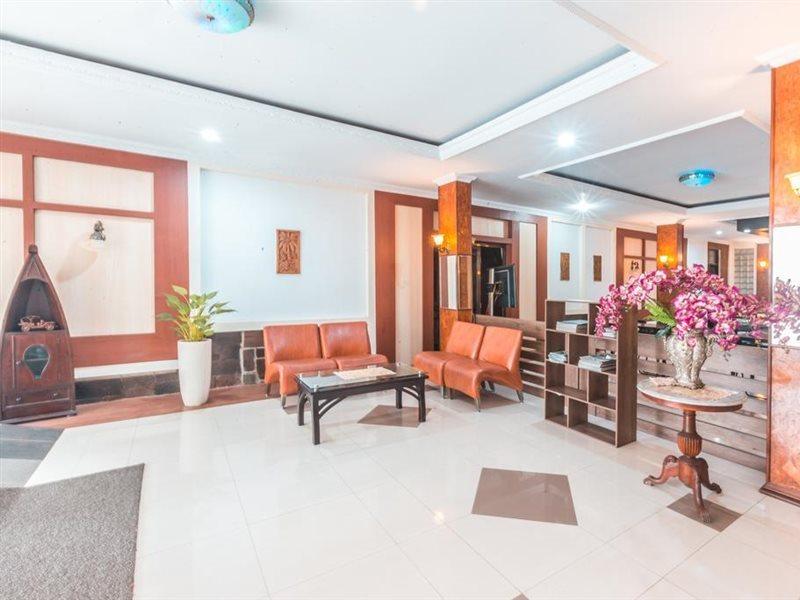 Oyo 1667 Wisma Lux Barkah Jakarta Exterior photo